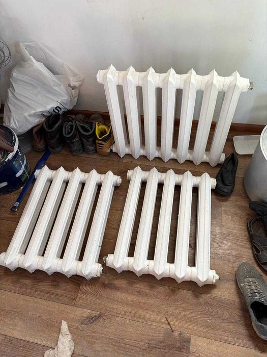 чугунная батарея б/у в хорошем состояние