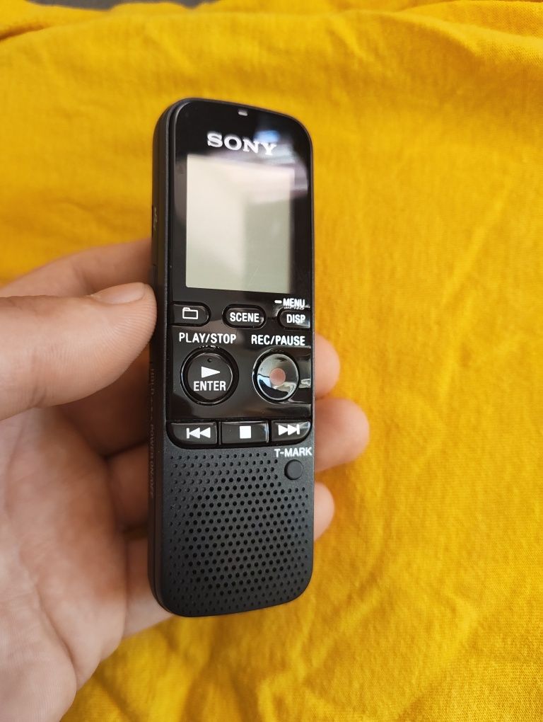Sony диктофон ICD-PX333 – работещ, с microSD слот