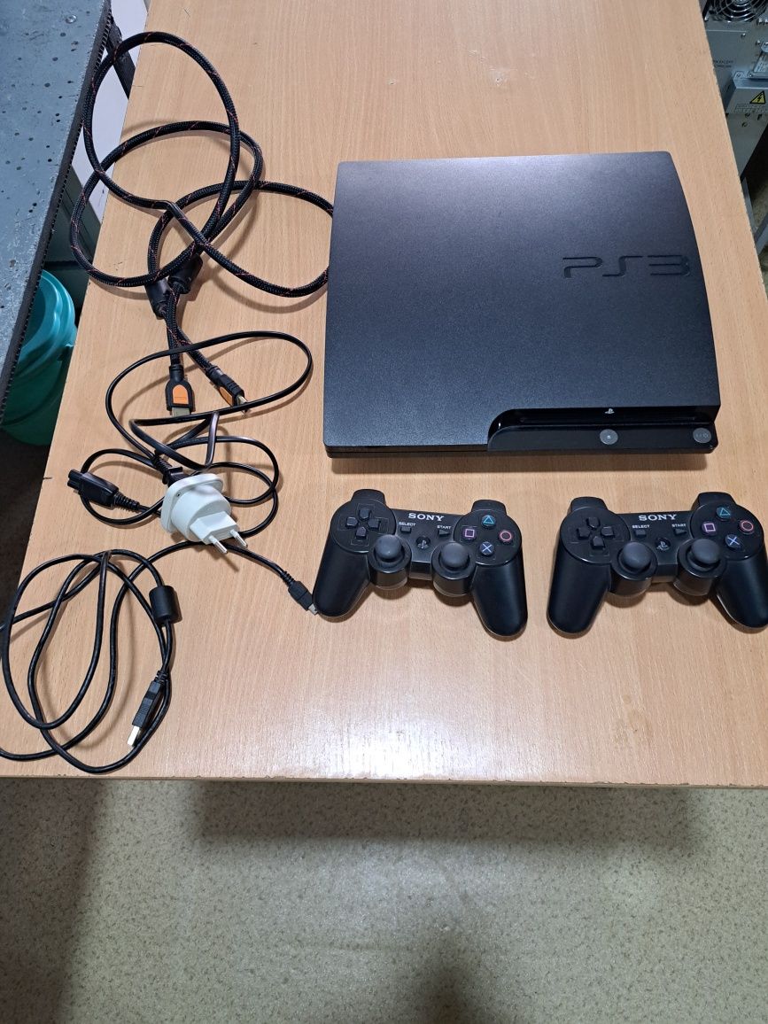 Ps 3 slim 500 gb ideal holatda 28 ta top o‘yinlari bilan