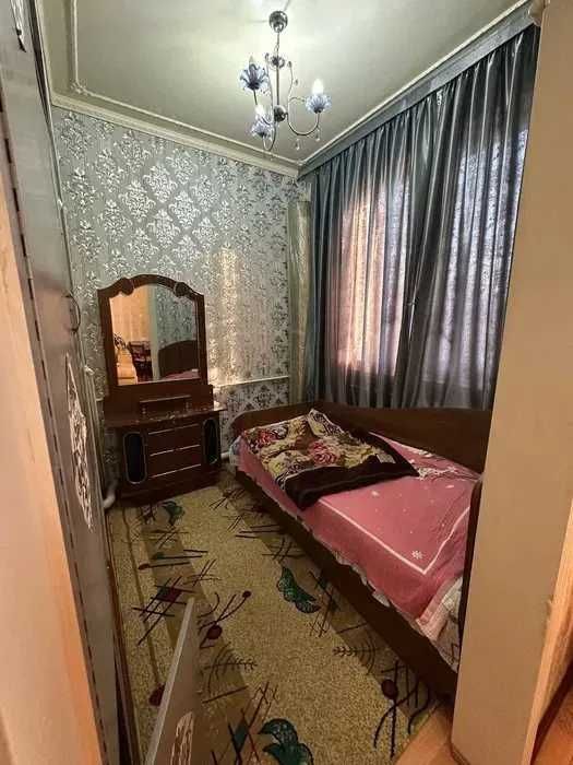 Сдаётся 2 комнат за 300 в Мирзо улугбек