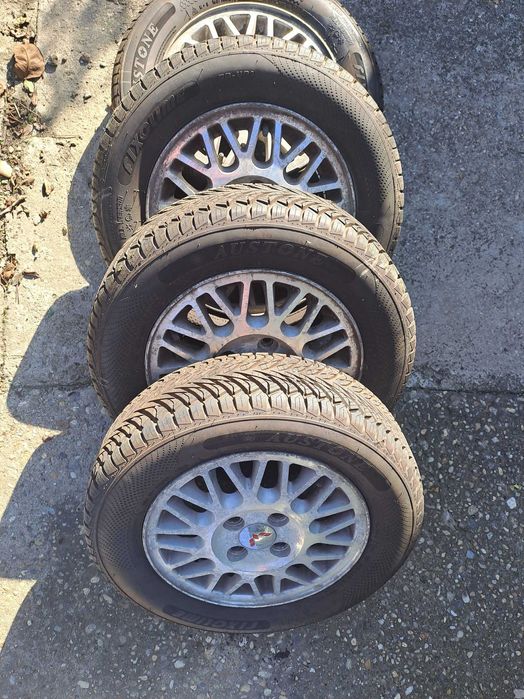 Алуминиеви джанти 13 " 4.100 с всесезонни гуми