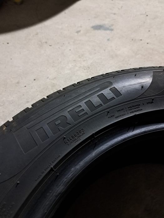 Set 4 anvelope iarnă 235 60 r18 Pirelli