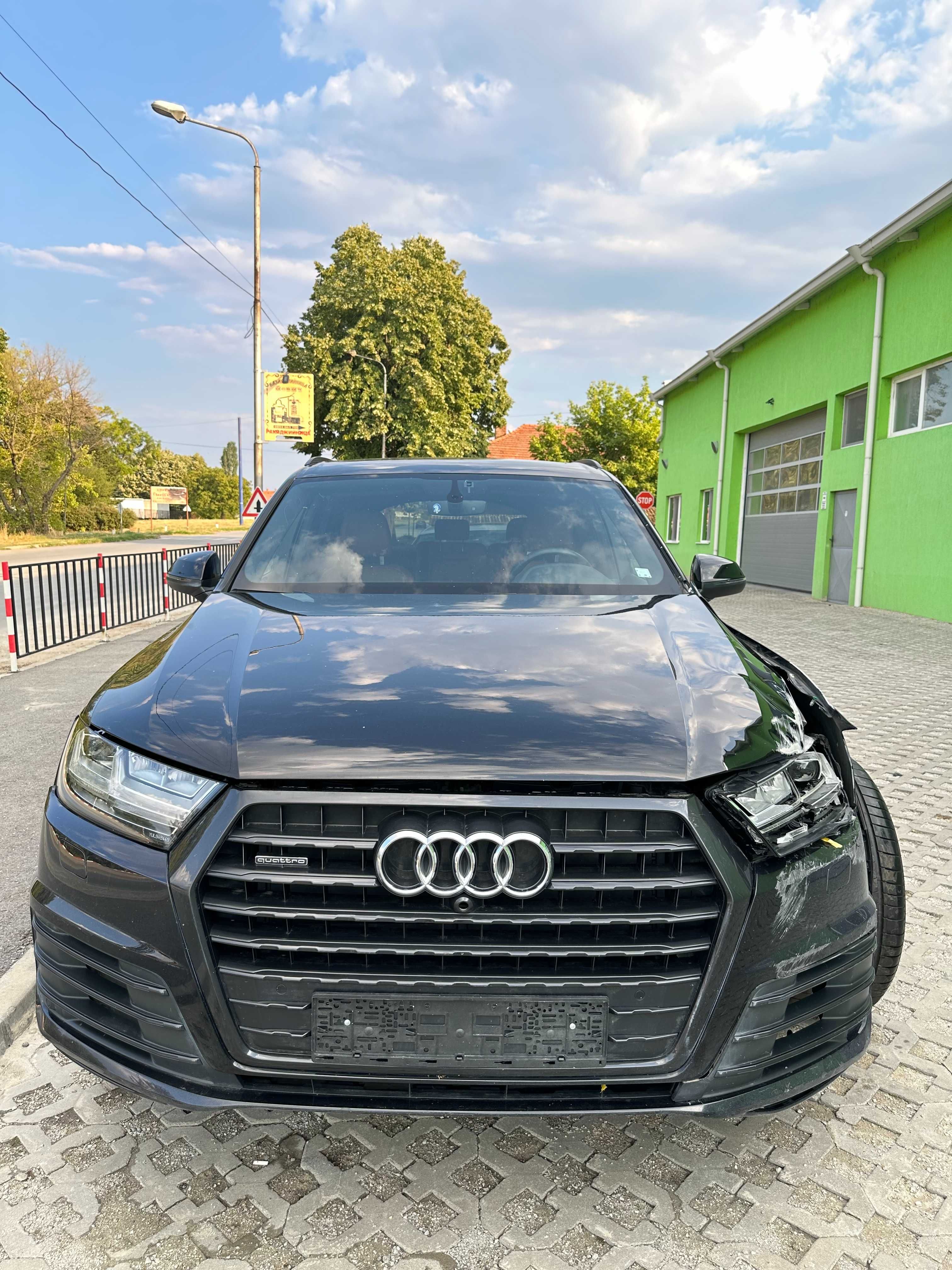 Audi Q7 3.0TFSI На Части