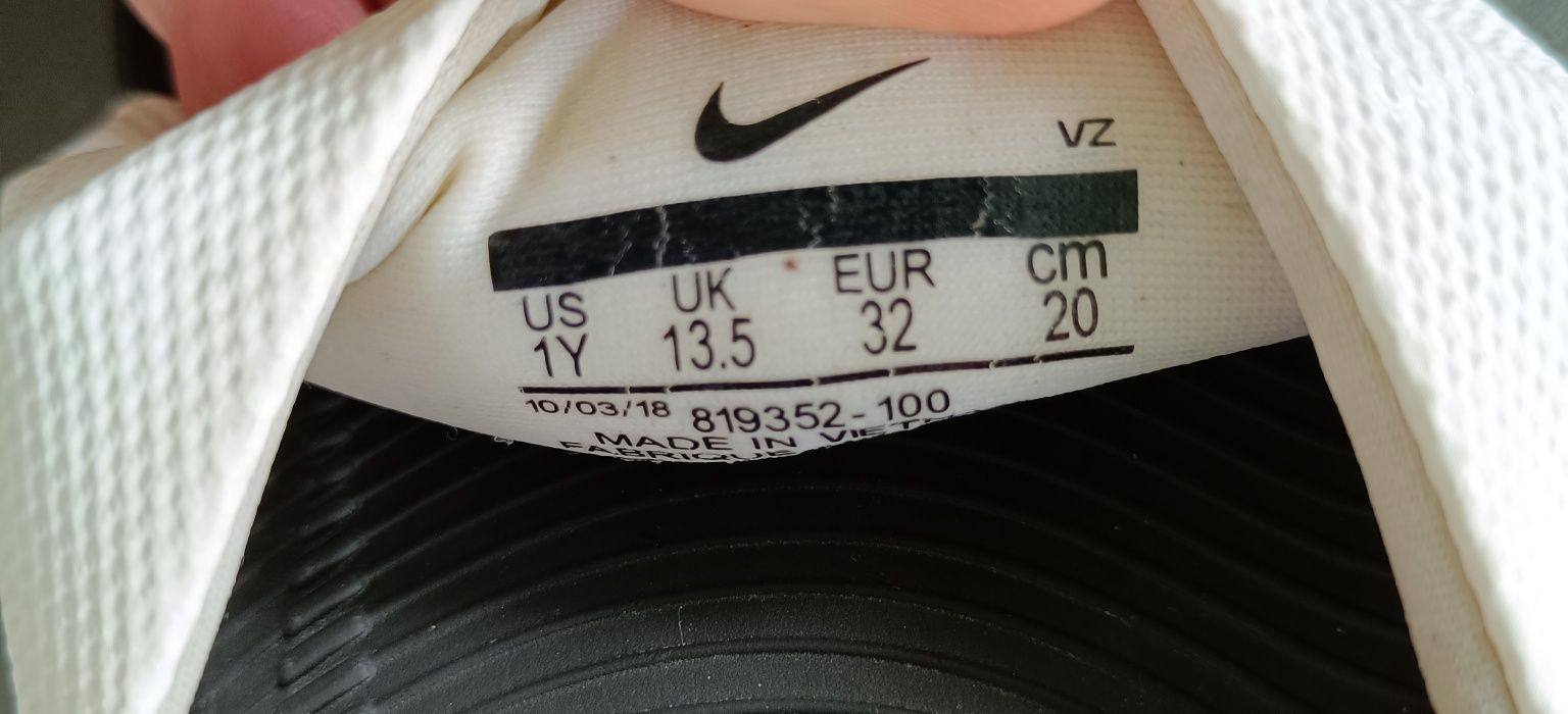 Детски чехли NIKE 32 номер