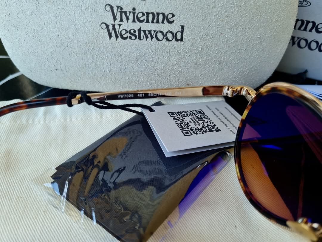 НОВИ Слънчеви Очила Vivienne Westwood