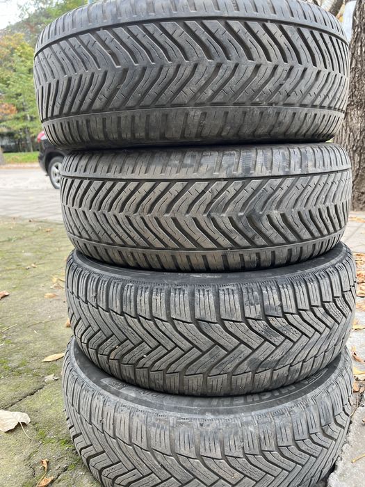 4бр. 205/55/16 Зимни и всесезони гими 60лв за всичко Michelin / Riken