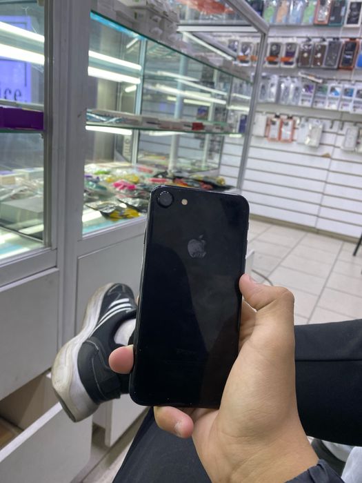 Айфон 7 не вскрытый