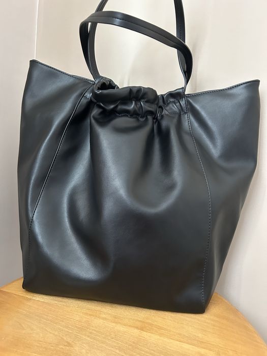 Дамска чанта Reserved