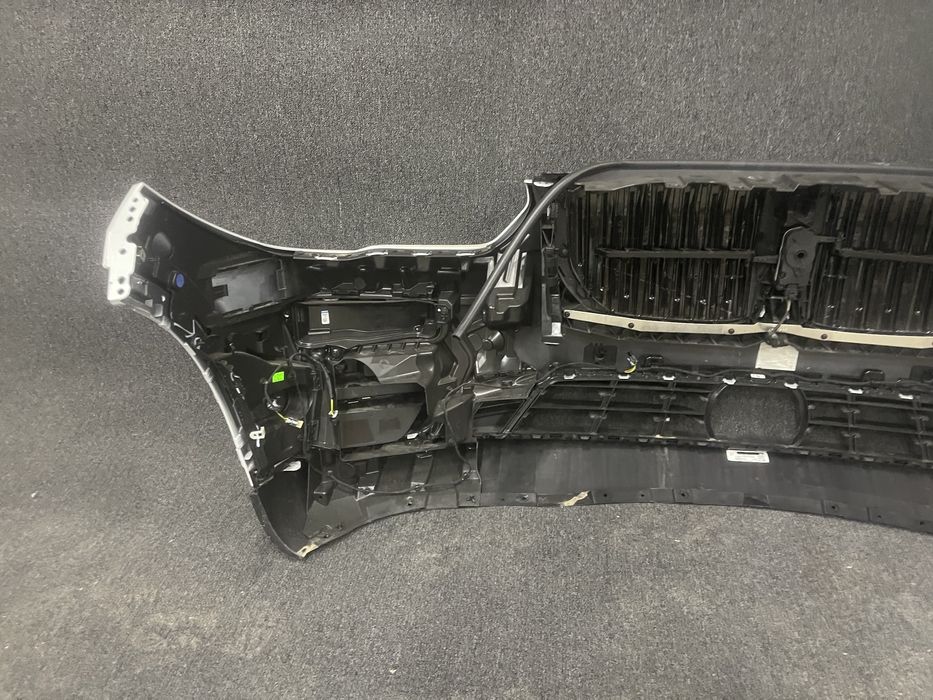 BMW X5 G05 Bara fata cu grila activa