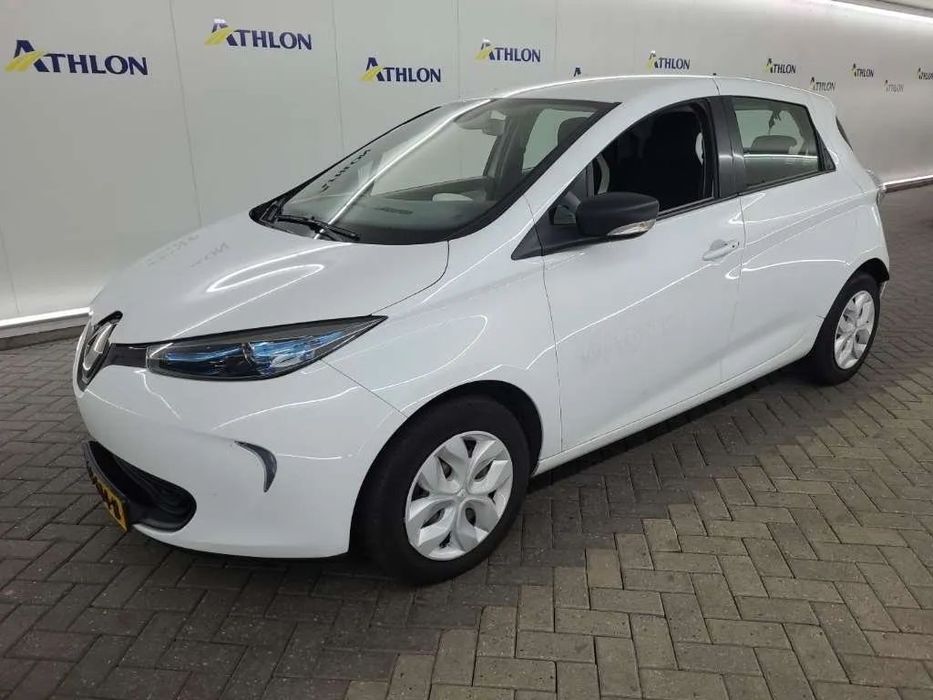 Renault ZOE Zoe 41KW / Range 300 km / Arata si functioneaza ca noua