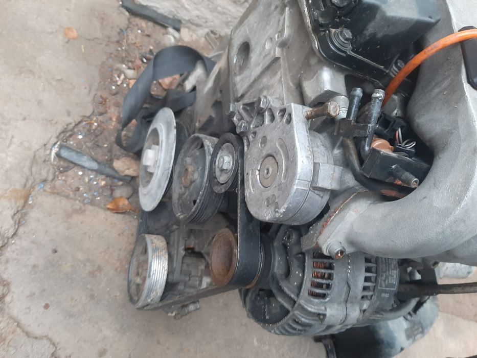 Шарран 2.8 матор