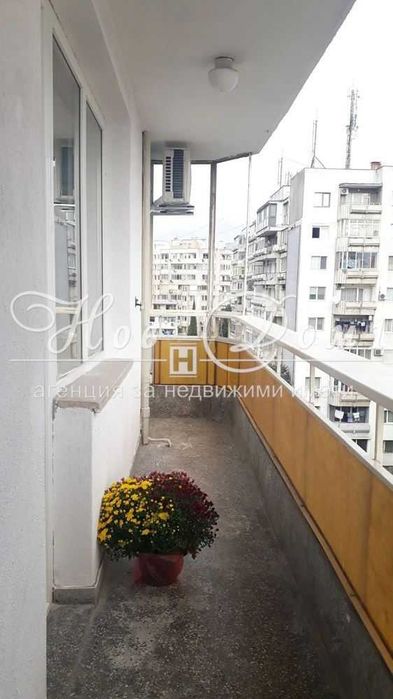 Дава се под наем Четиристаен апартамент в Варна, Окръжна болница - 120 кв.м за 790 € - Снимка #9