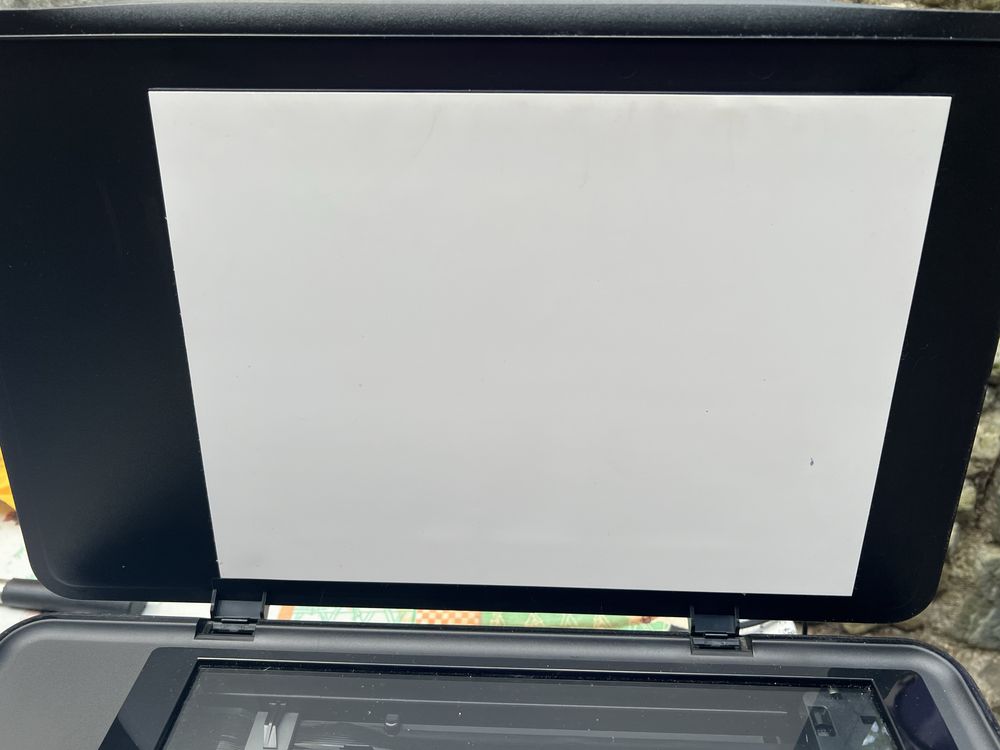 HP ENVY 4520 принтер със скенер
