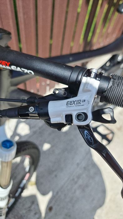 Canyon nerve f8 full suspension