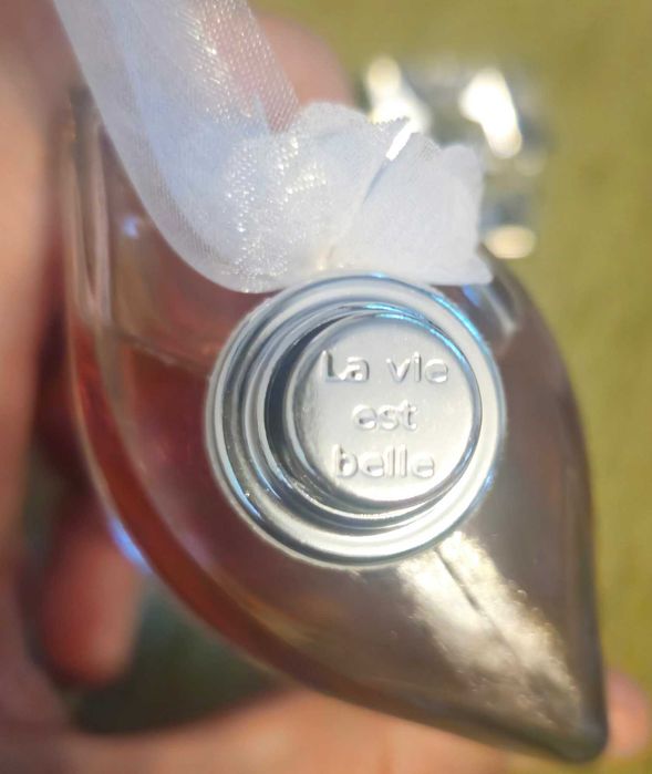 Парфюм La Vie Est Belle L’Eau de Toilette Florale на Lancome