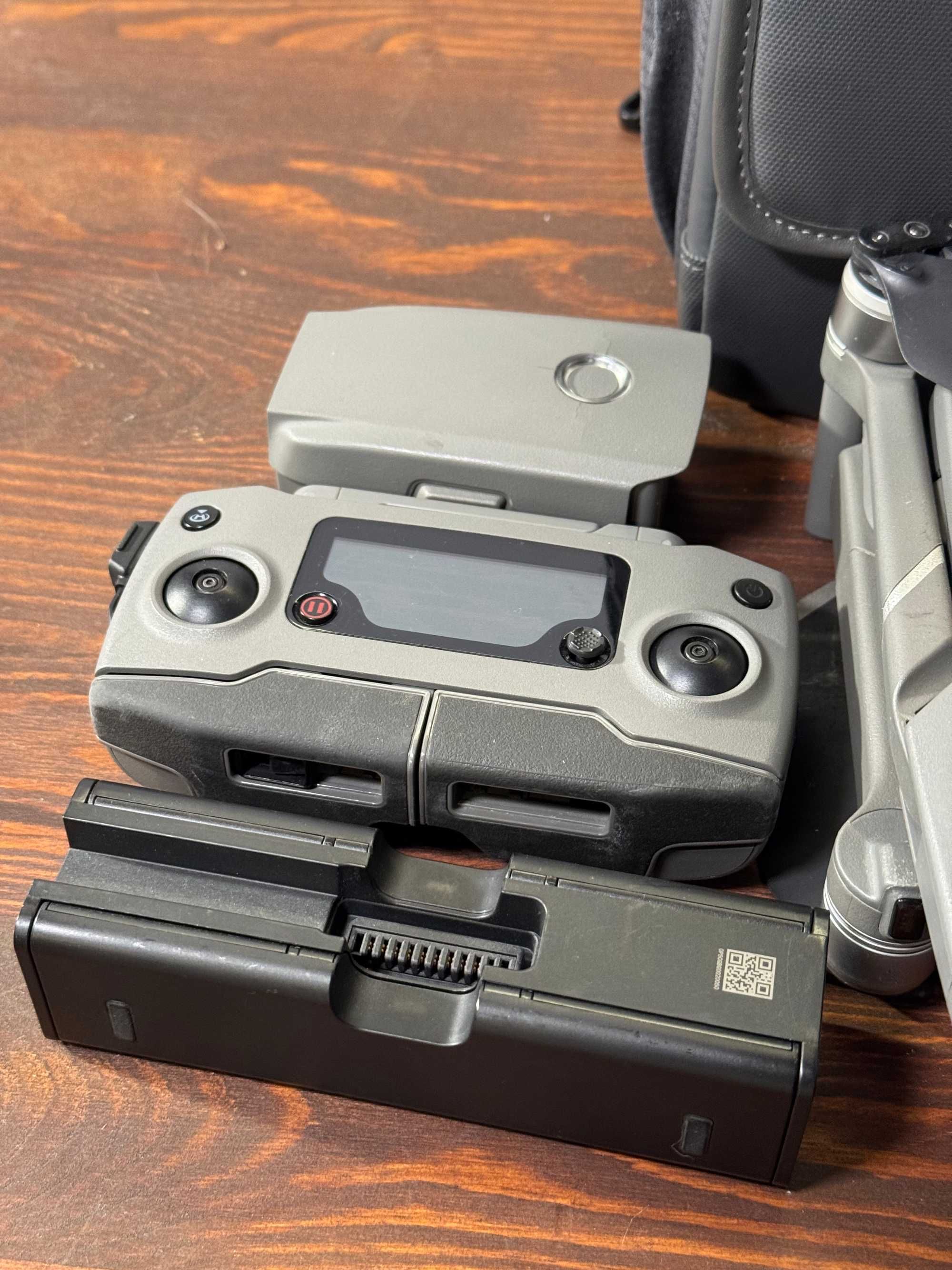 DJI Mavic 2 PRO + set filtre nd + geanta flymore combo + baterie