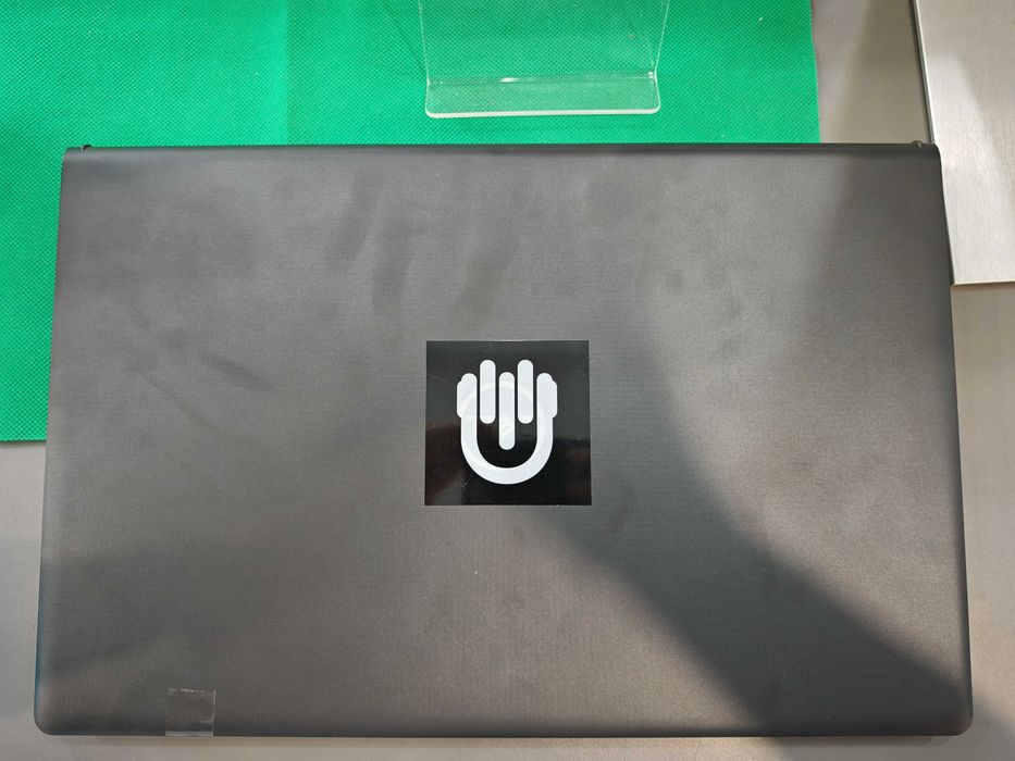 Laptop Dell Vostro 3520(AG44 Bc2 B:10728.42)