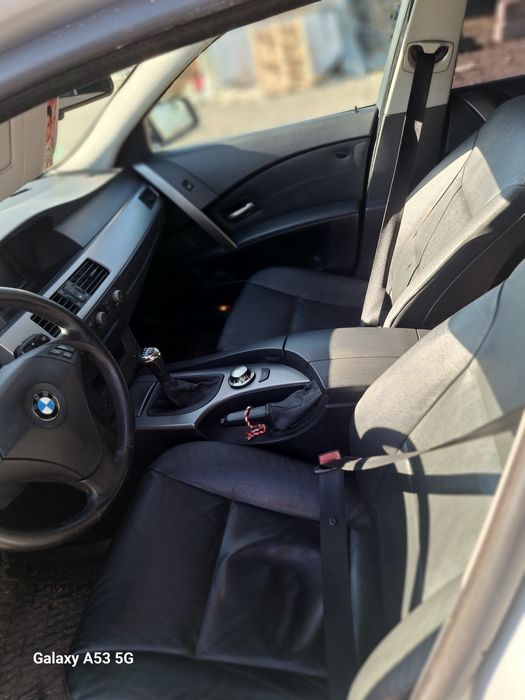 Антиблокираща система
Въздушни възглавници - Задни
Въздушни възглавниц