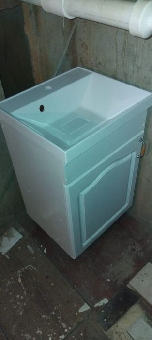 Умывалник раквина.раз:70×45..80×45см.