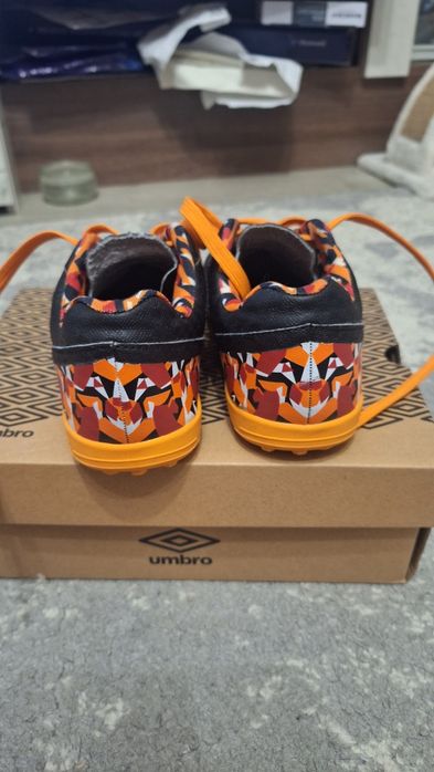 Детски футболни обувки Umbro