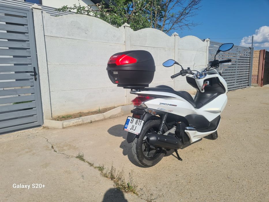 Scuter honda pcx 150 6500km