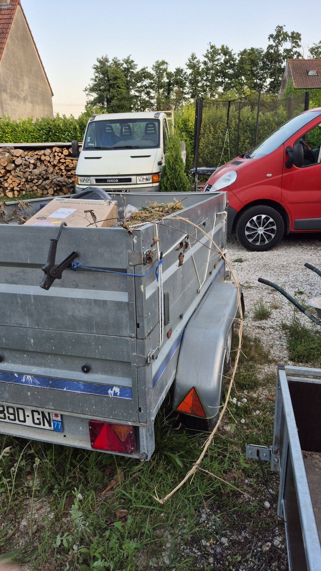 Vand remorca 750kg 2 axe