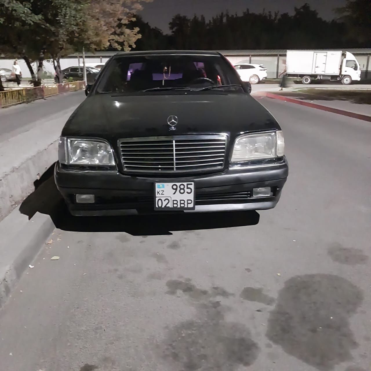 Бампер мерс 124 w190,w210,w211 в круг бампер обвес