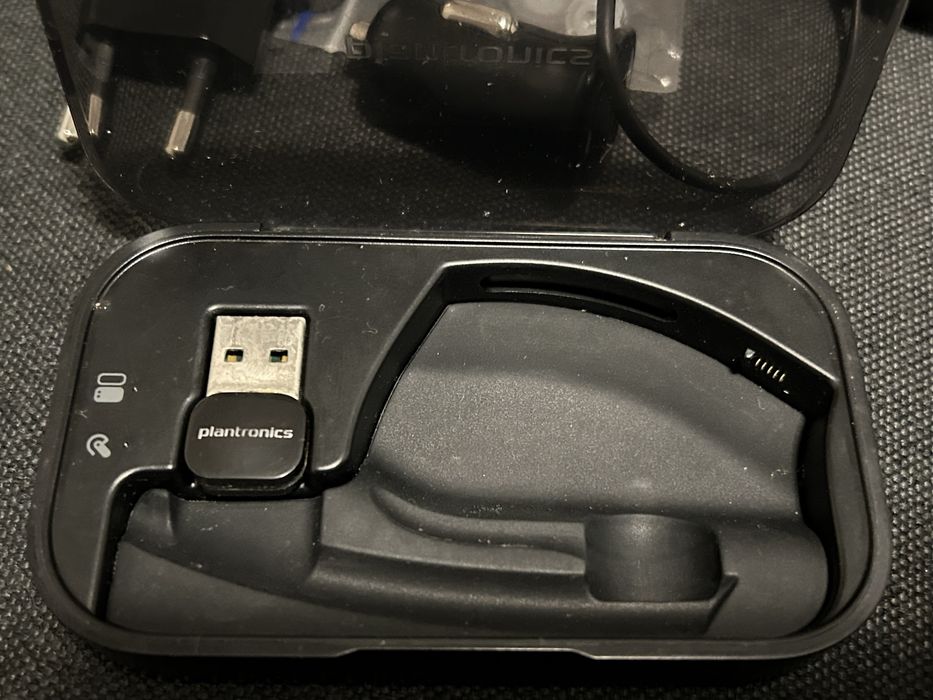 Plantronics Voyager Legend Casti bluetooth plus accesorii