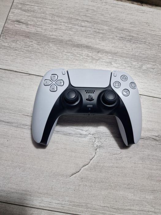Controller PS5 ca nou
