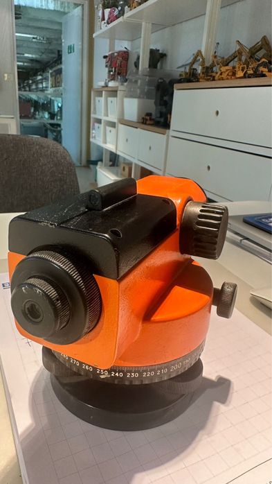 Livel Optic Profesional Tecnix AB 26