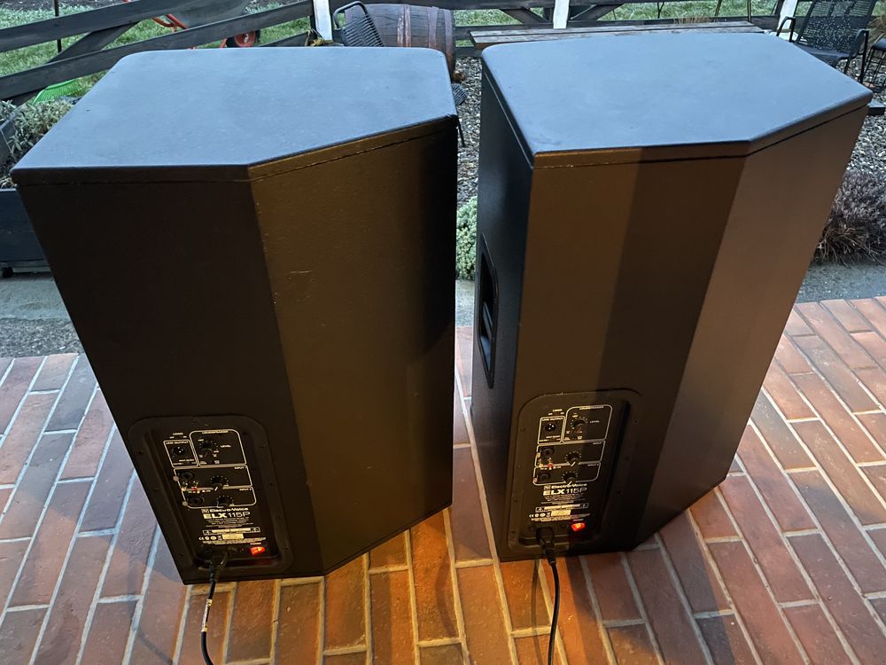 Boxe Eletro Voice ELX115P  Active (Dynacord/Yamaha/RCF)