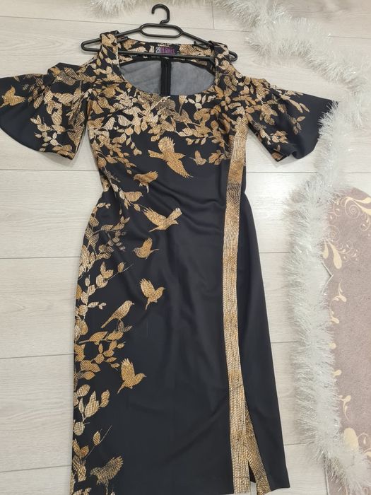 Дамска рокля размер С/М