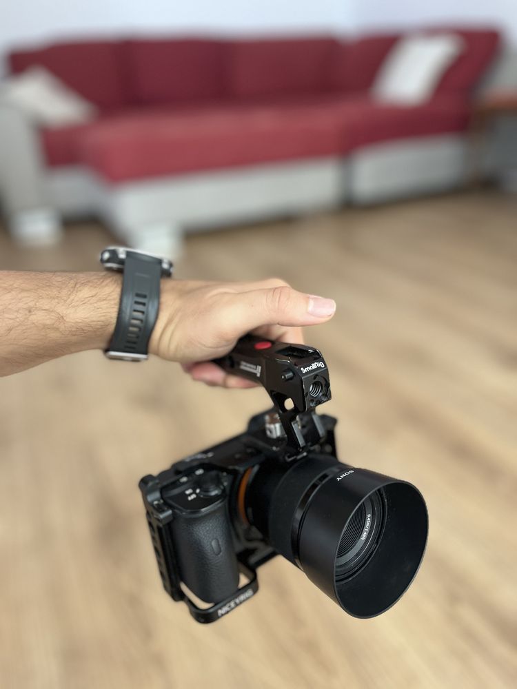 Sony a6600 cinematic rig + obiectiv etc.