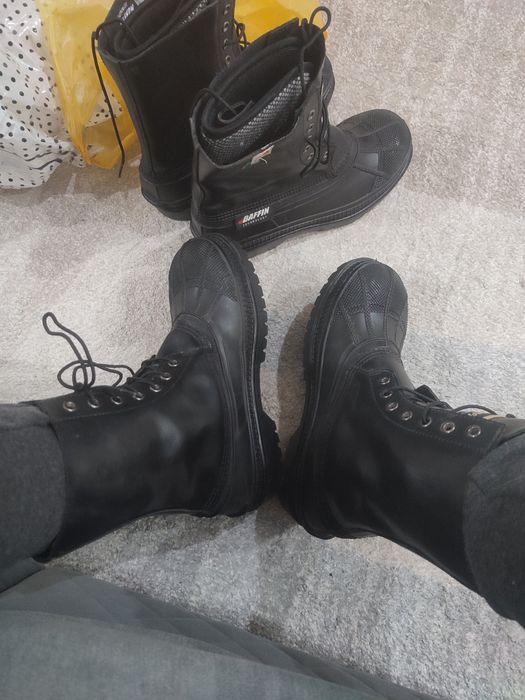 Продам зимнюю обувь Baffin