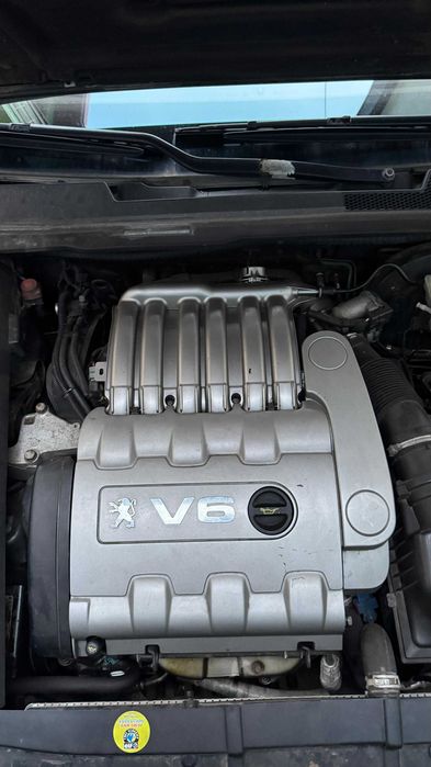Peugeot berlina 607