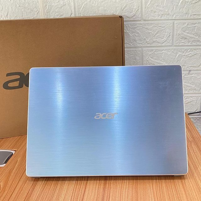 Ноутбук Acer Swift