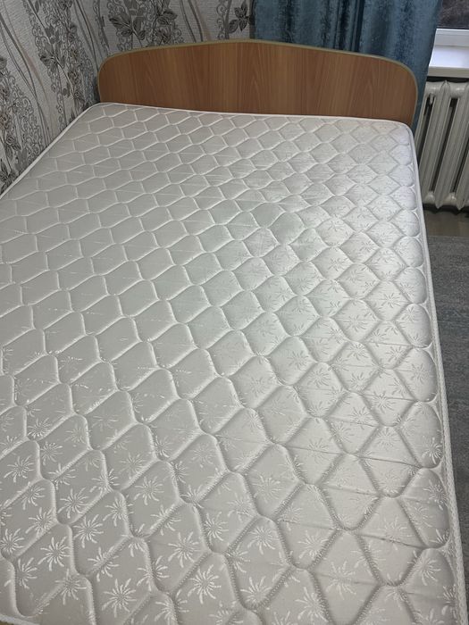 Матрас на кровать