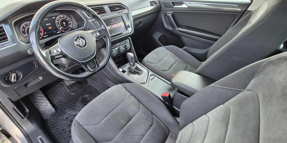 VW Tiguan Highline DSG Matrix LED Panoramic Cam 360 Interior Alcantara