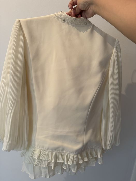 Пиджак юбка комптект адем