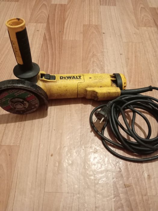 Продам болгарку в отличном состояни