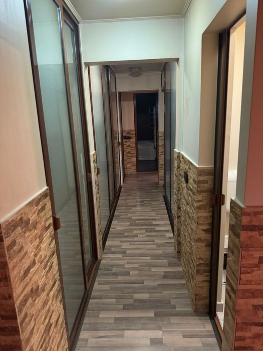 Apartament de vanzare 3 camere Siderurgistilor Vest