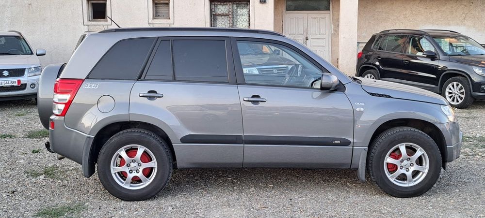 Suzuki Grand Vitara 1.9 DIESEL 4x4 REDUCTOR MIC/MARE an 2008