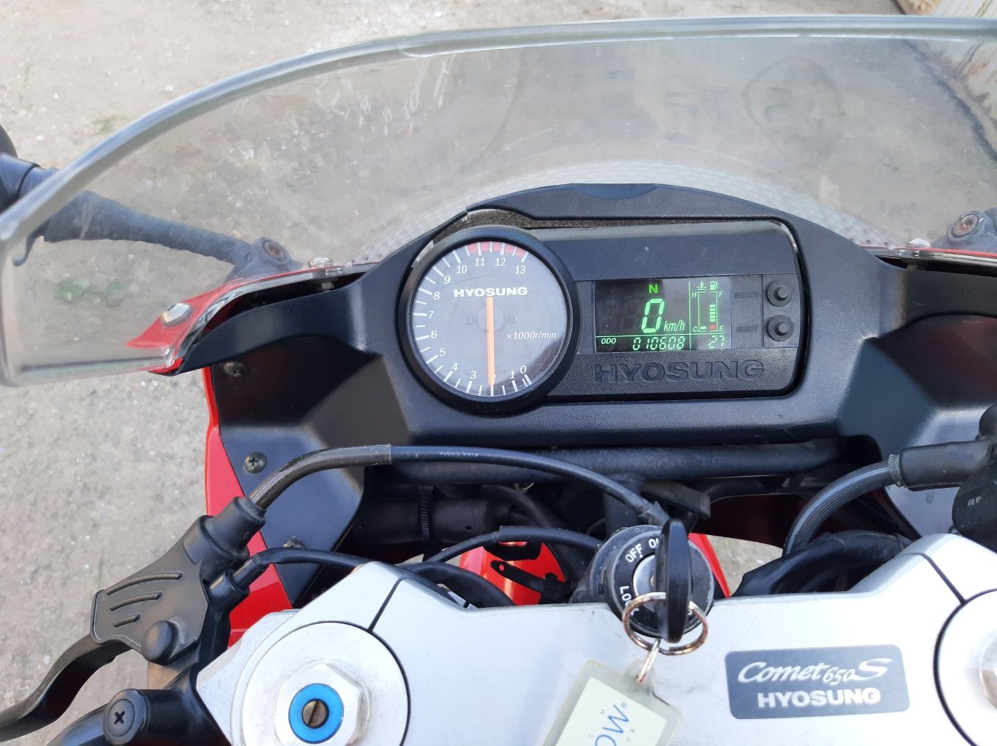 Motocicleta Hyosung GT650 S