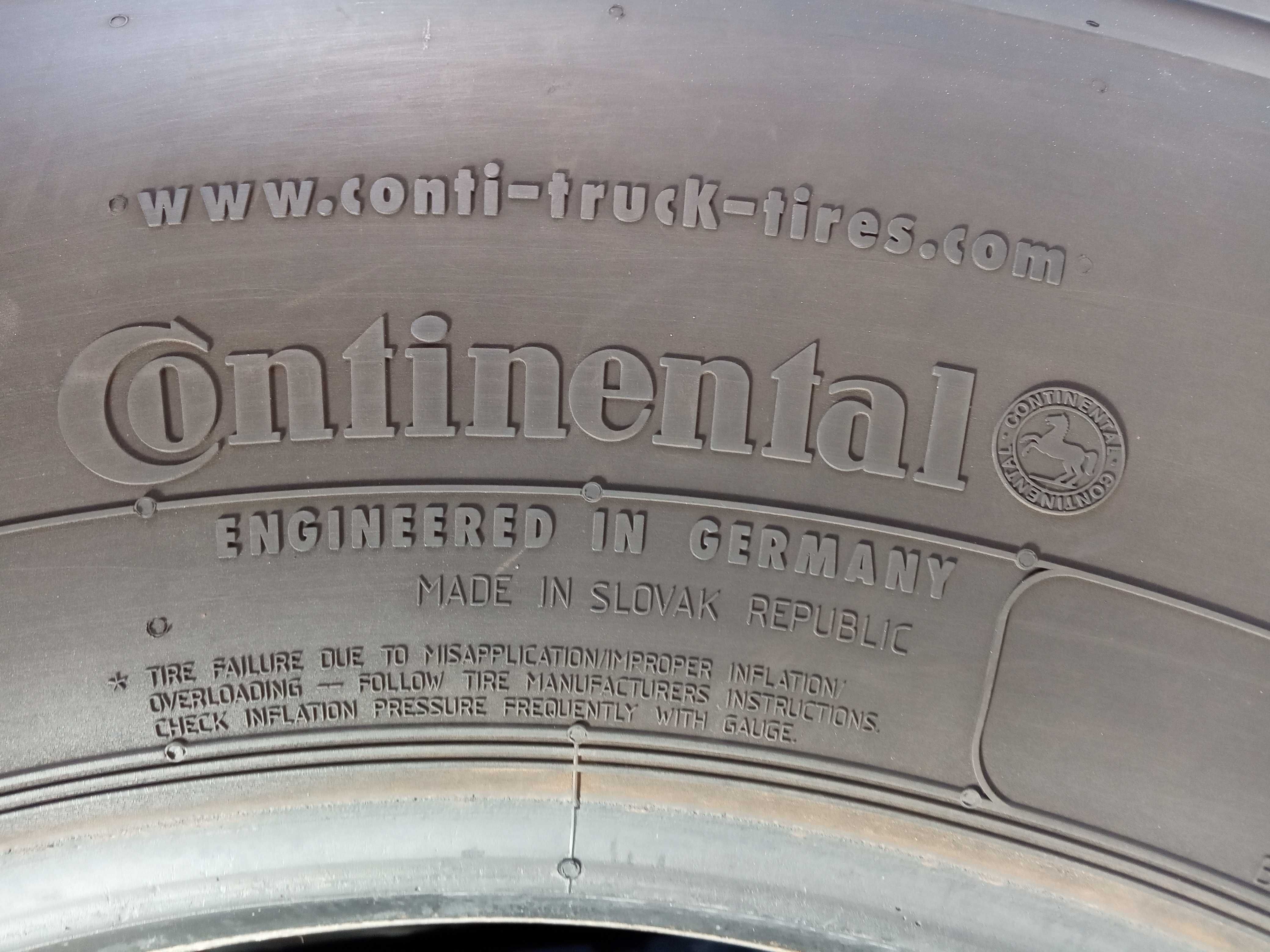Тежкотоварни гуми 11R22.5 Continental Construction HSC1 148/145K M+S