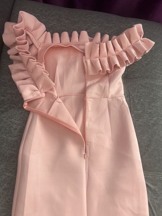 Платья розовый рр 44