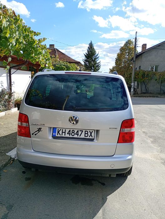 VW Touran 2.0-Бензин/Фабричен Метан