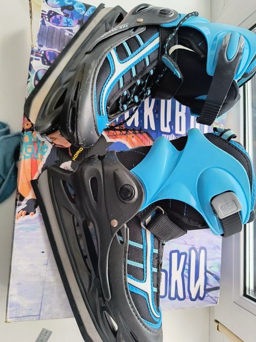 Коньки раздвижные размер 34-37