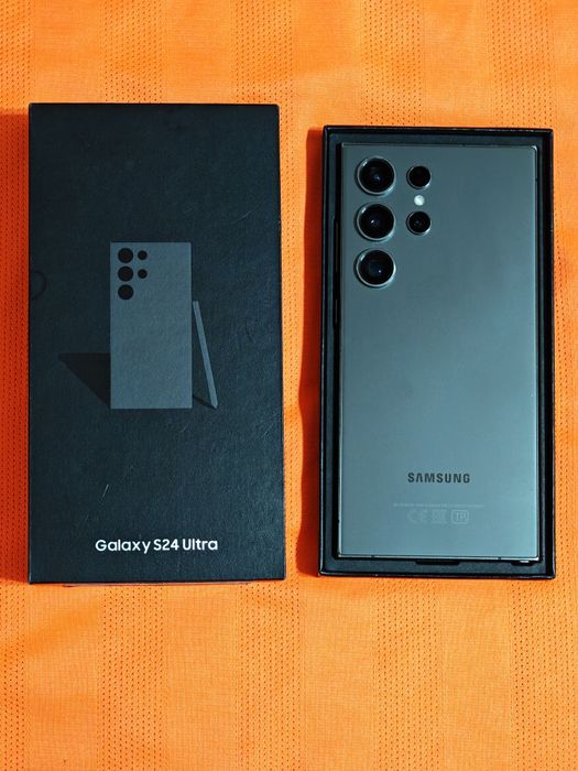 Samsung S24 Ultra 256 gb Ram 12 5G полный комплект