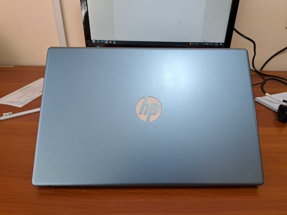 HP Laptop 15-fc0xxx