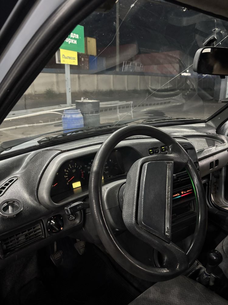 Продаю машину Lada(Лада)2115